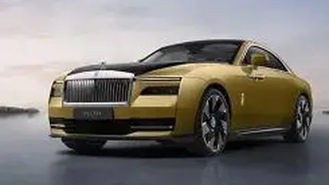 盘点年入千万的8位疯狂捞金明星，有人为钱不惜一切